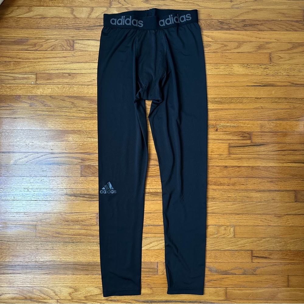 Black men’s running leggings